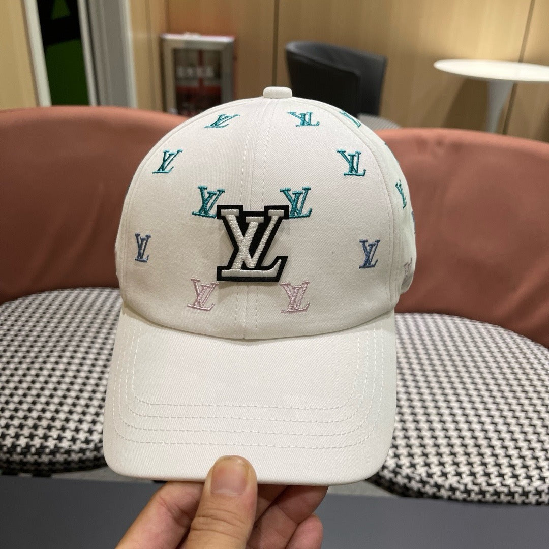 Louis Vuitton Embroidered Reversible Bucket Hat - image 6