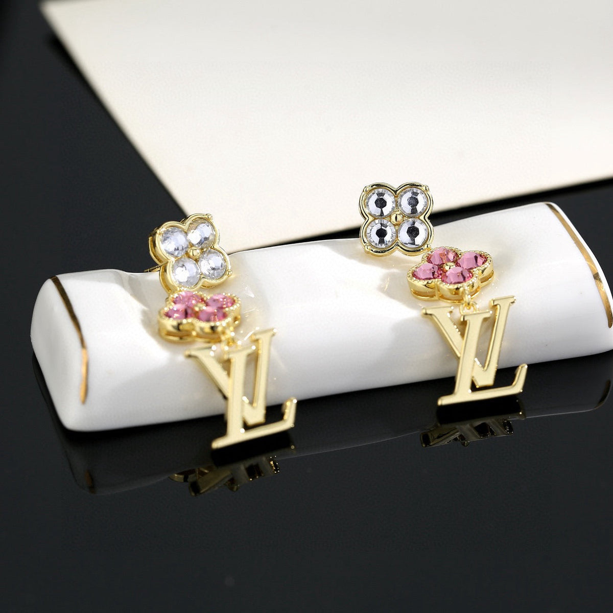 Louis Vuitton Twig Letter Brooch – Style 04 - image 5