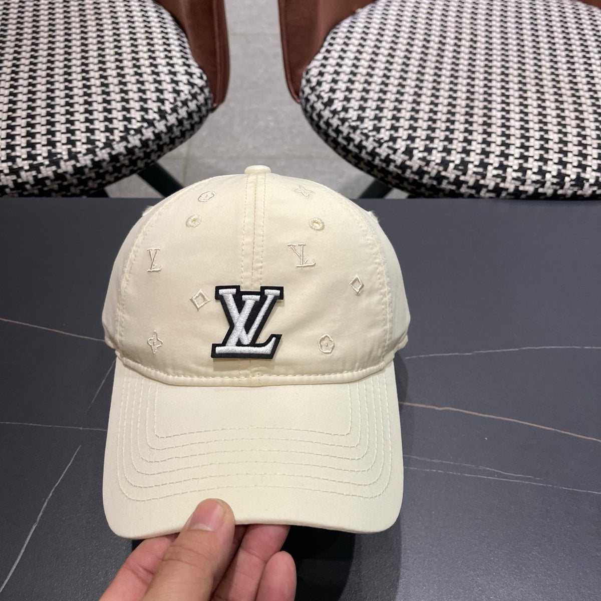 Louis Vuitton Baseball Cap - image 6