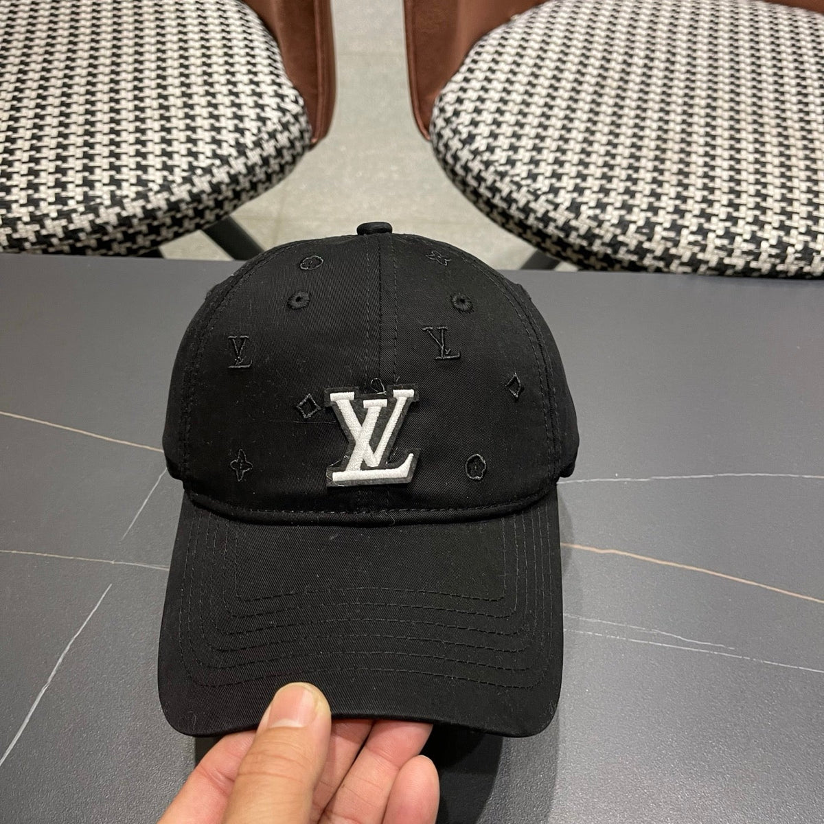 Louis Vuitton Baseball Cap - image 6