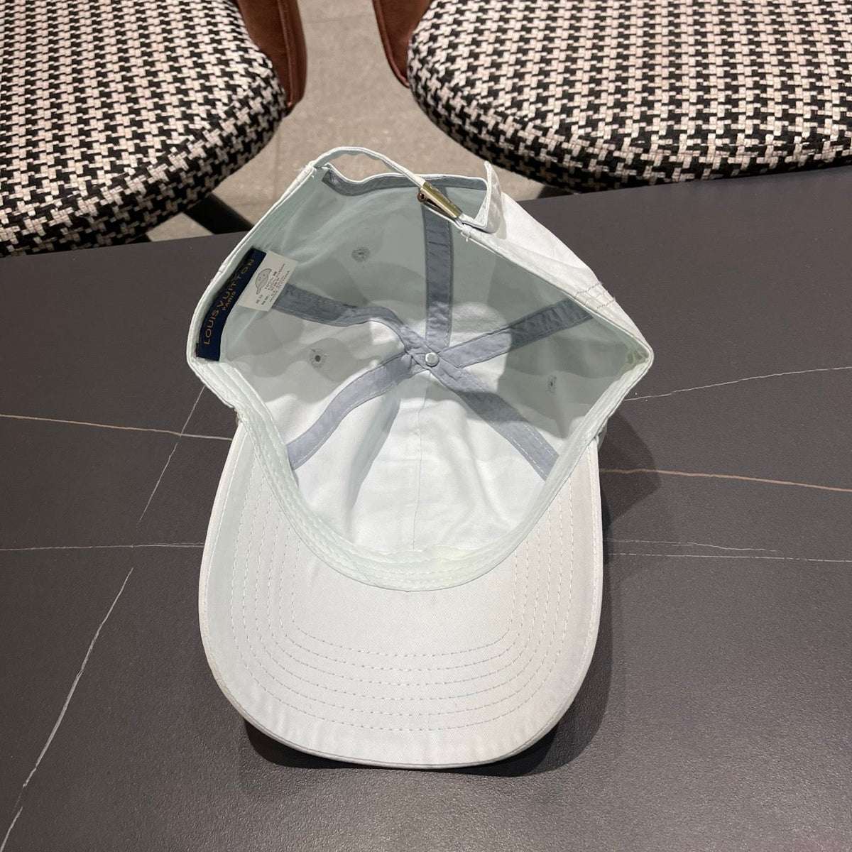 Louis Vuitton Baseball Cap - image 10