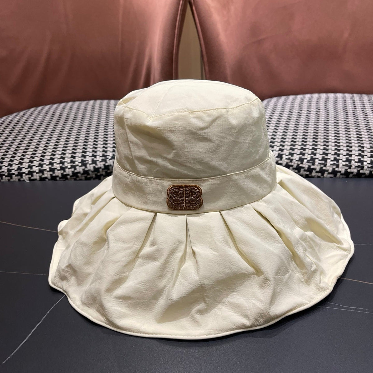 Balenciaga Bucket Hat - image 4