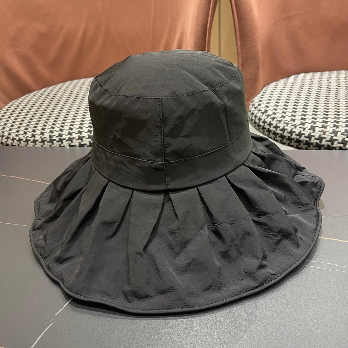 Balenciaga Bucket Hat - image 6