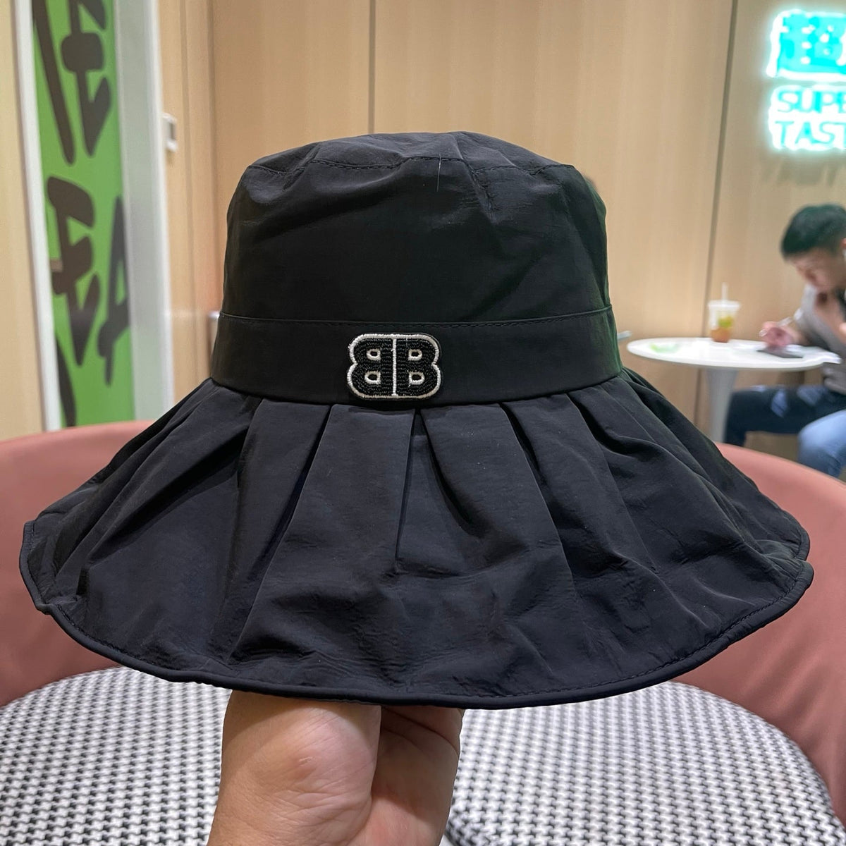 Balenciaga Bucket Hat - image 8