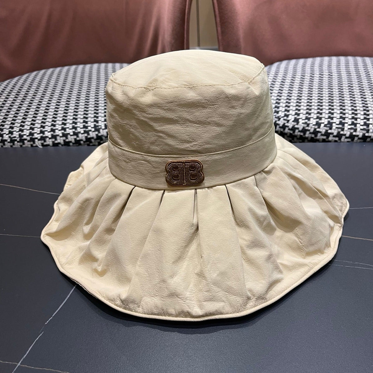Balenciaga Bucket Hat - image 4