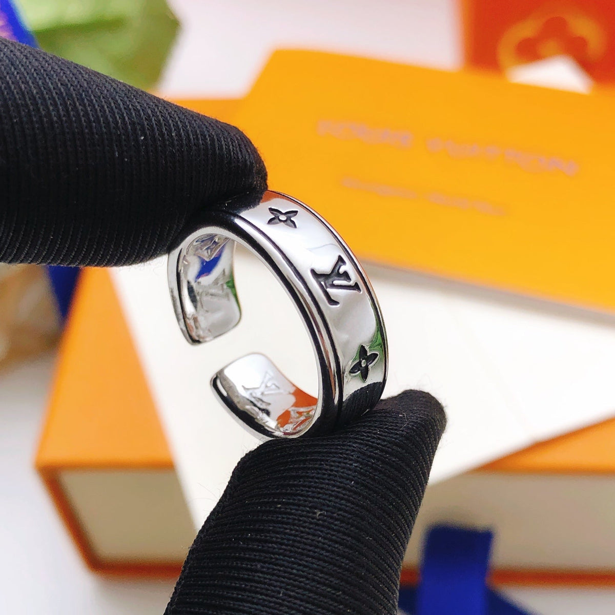 Louis Vuitton Silver-Tone Ring - image 1
