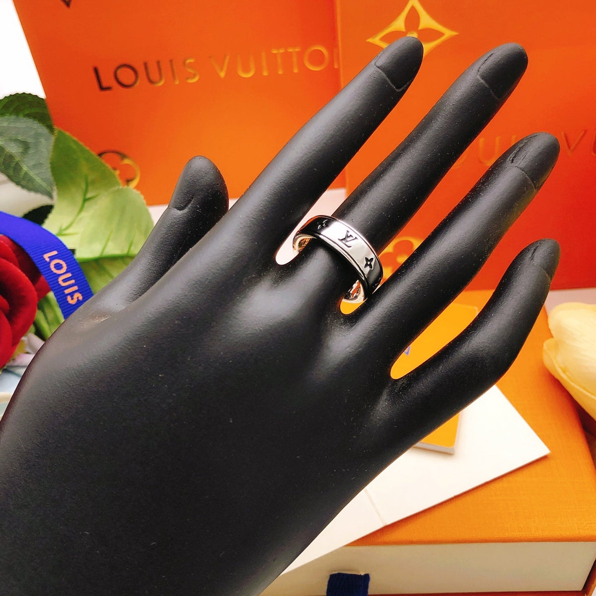 Louis Vuitton Silver-Tone Ring - image 3
