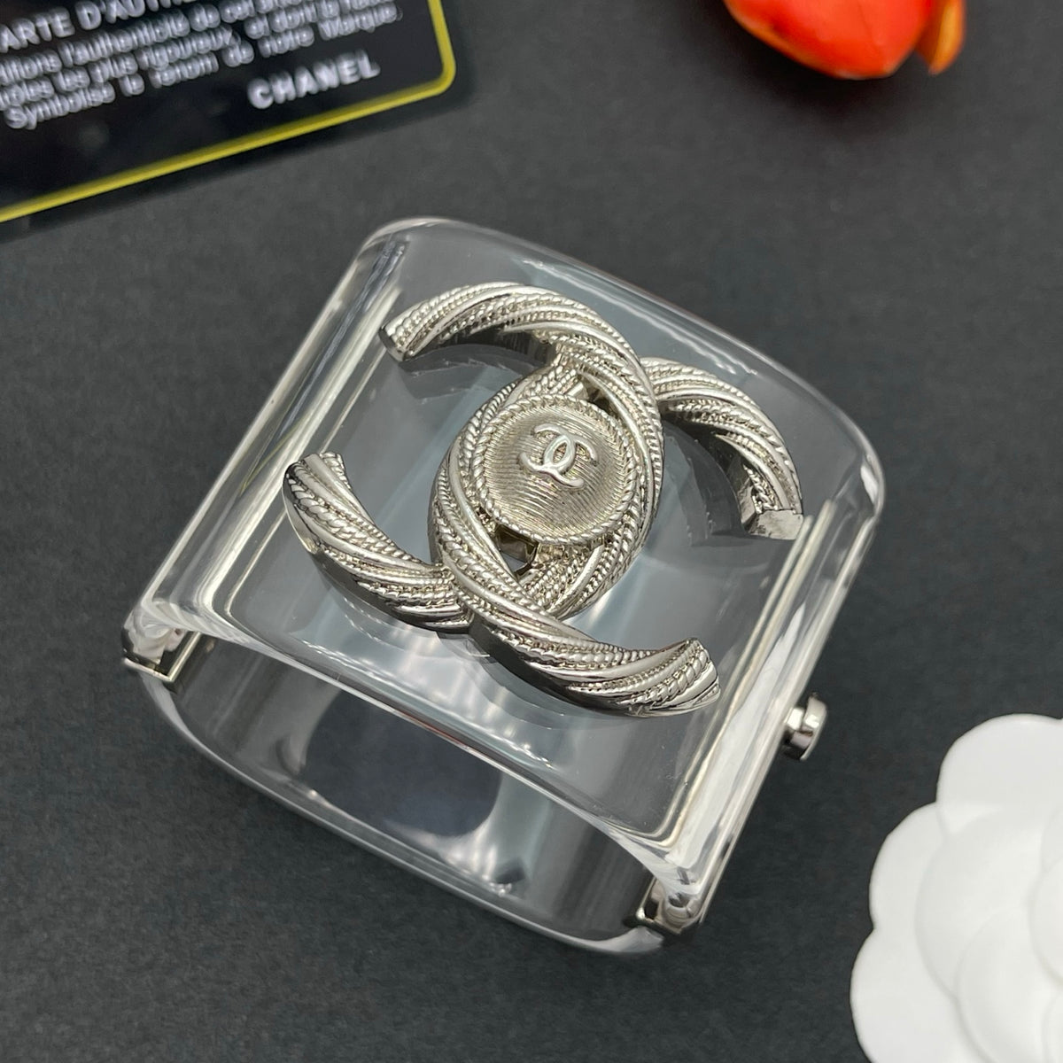 Chanel style acrylic resin bracelets - product photo 3
