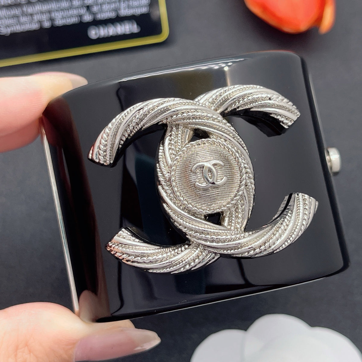 Chanel style acrylic resin bracelets - product photo 1