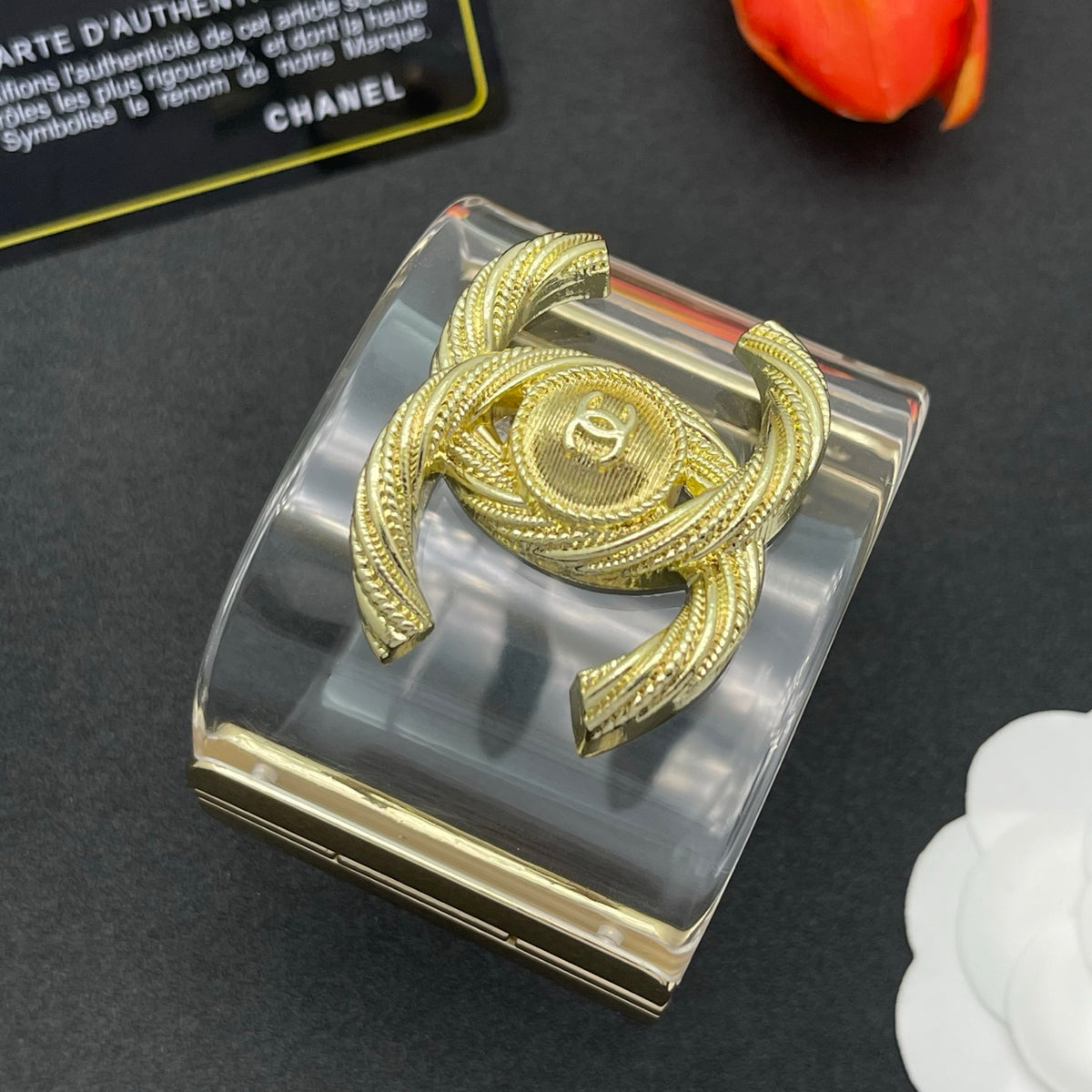 Chanel style acrylic resin bracelets - product photo 4