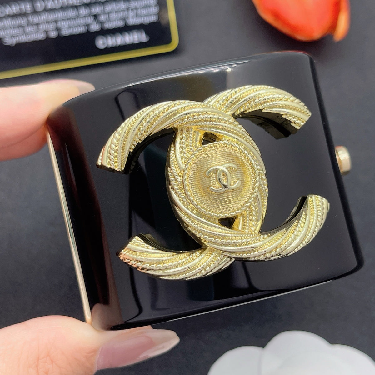 Chanel style acrylic resin bracelets - product photo 1