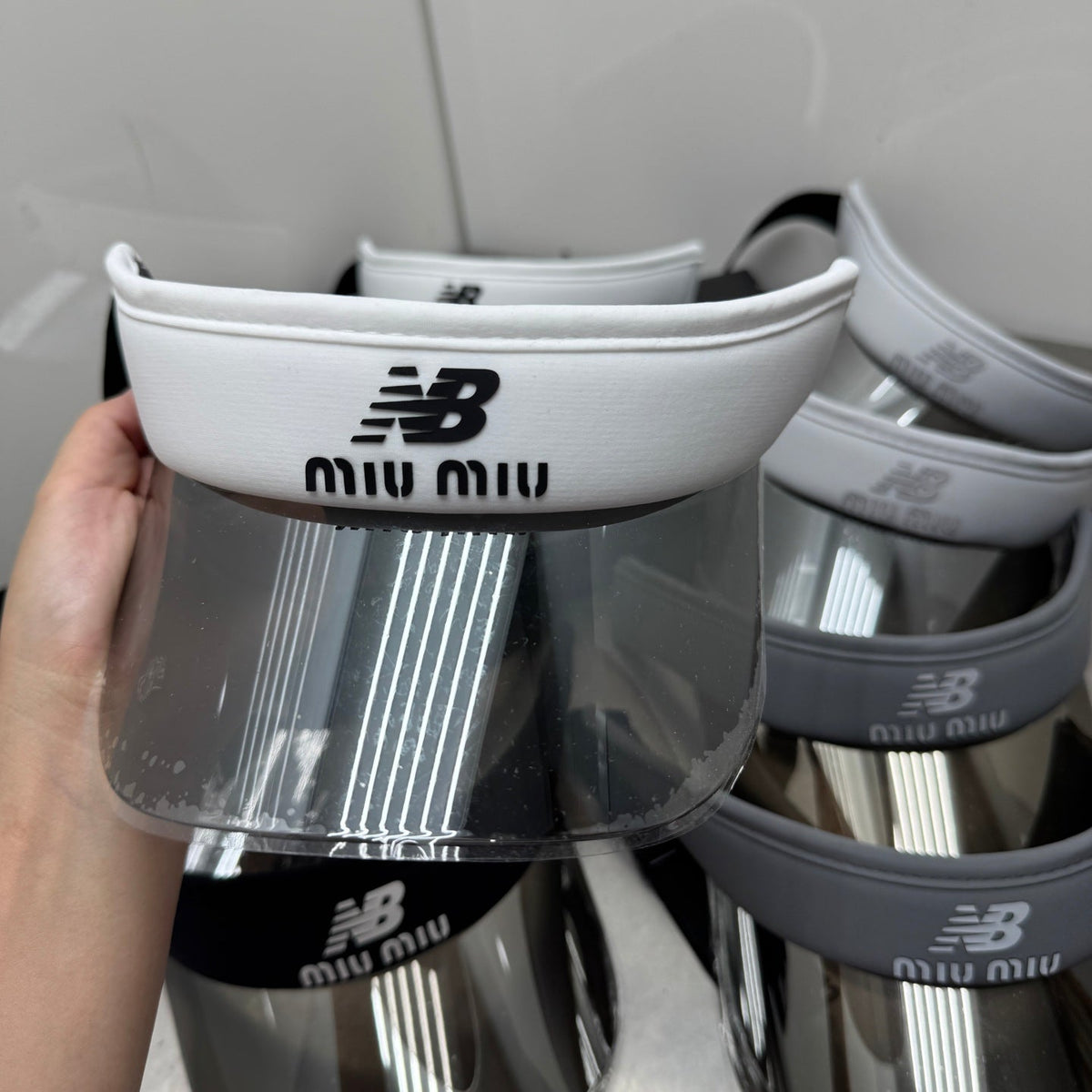 Visor - image 3