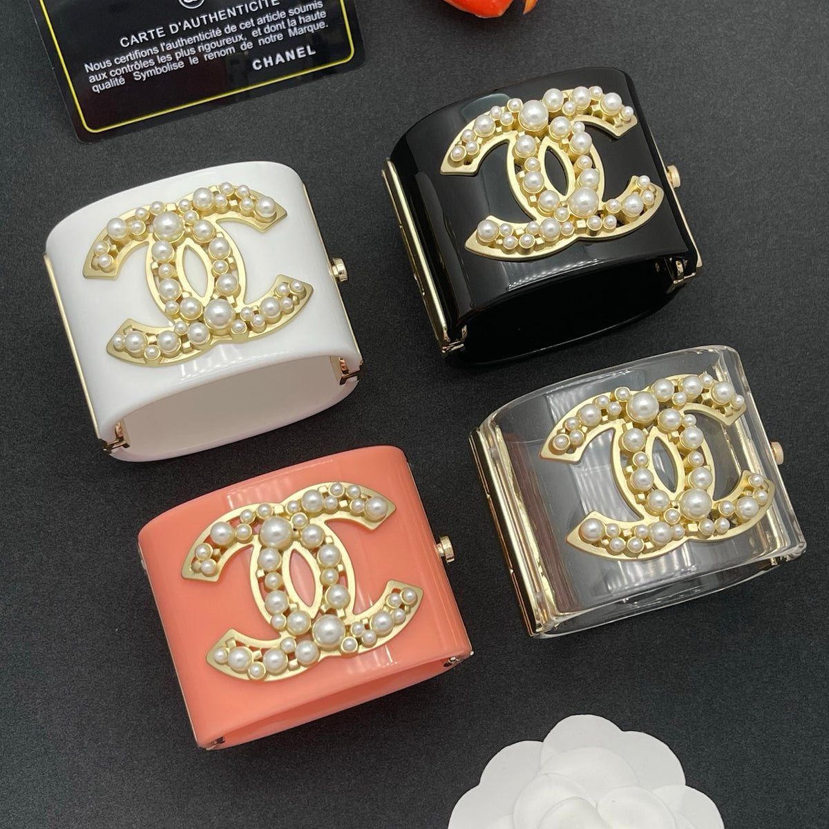 Chanel style acrylic resin bracelets - product photo 8