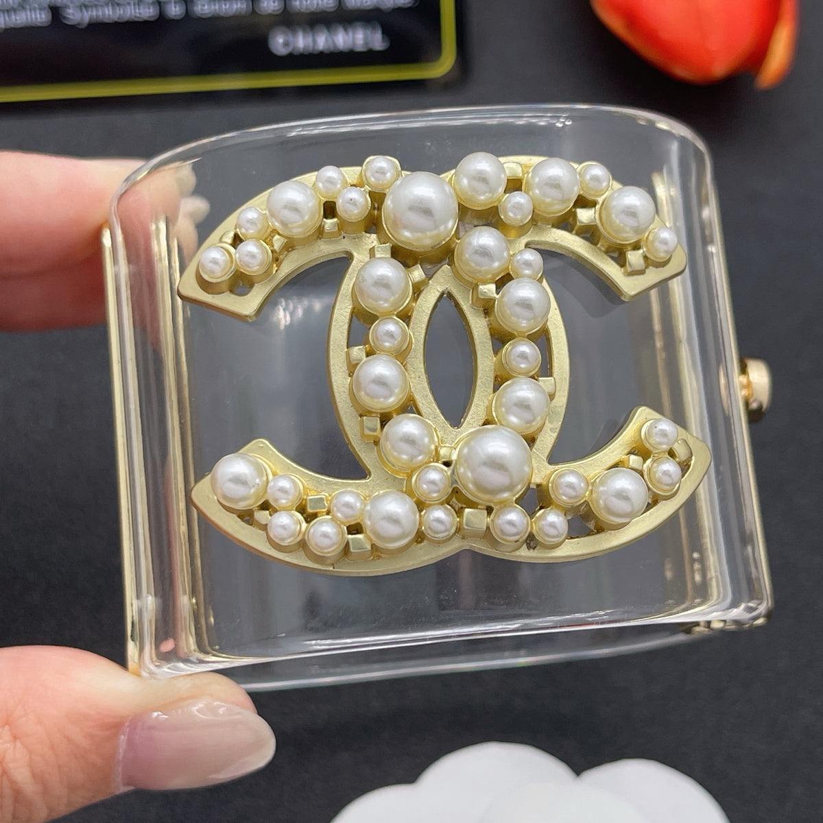 Chanel style acrylic resin bracelets - product photo 1