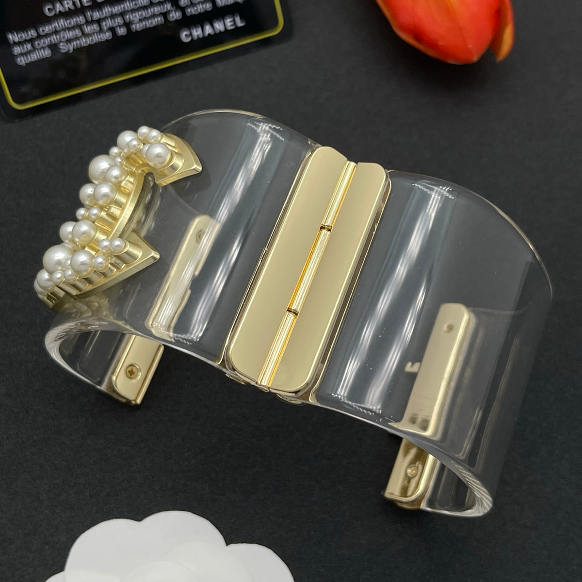 Chanel style acrylic resin bracelets - product photo 6