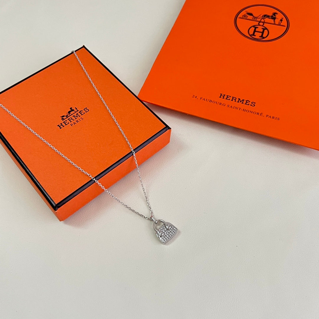 Hermès Necklace – Style 03 - image 1