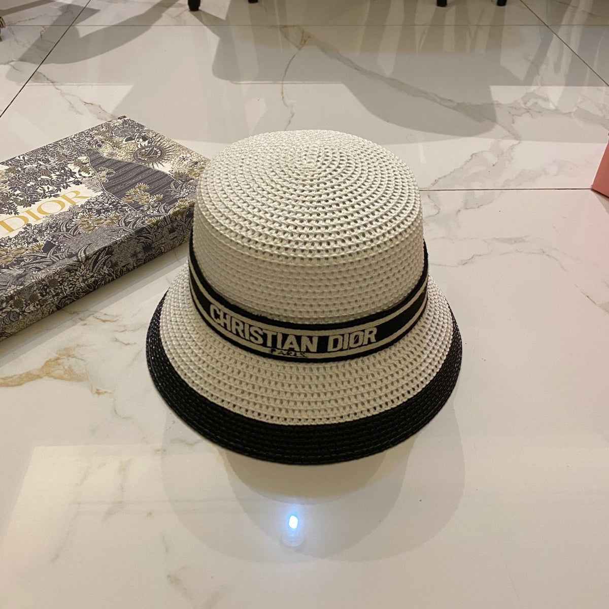 Dior Open Knit Hat - image 10