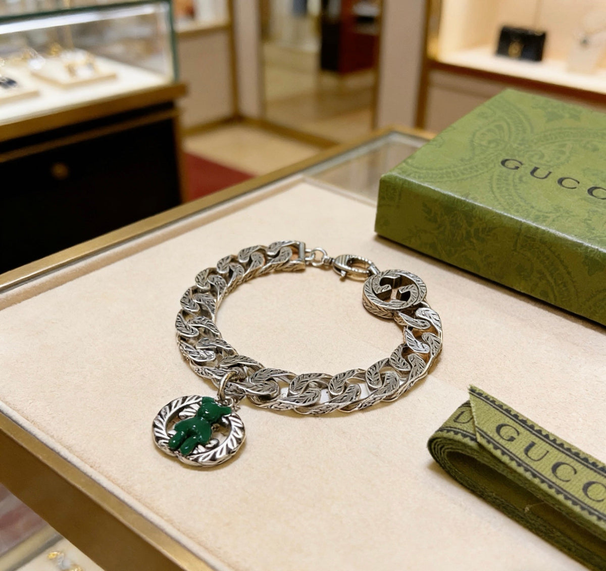 Gucci Unisex Bracelet – Style 10 - image 9