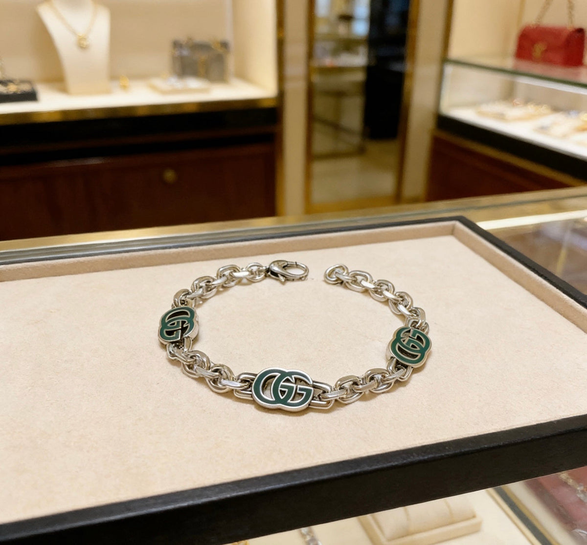 Gucci Unisex Bracelet – Style 33 - image 2