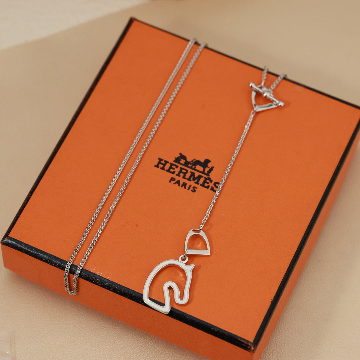 Hermès Horse Head Rose Gold-Tone Gold-Tone Necklace - image 8