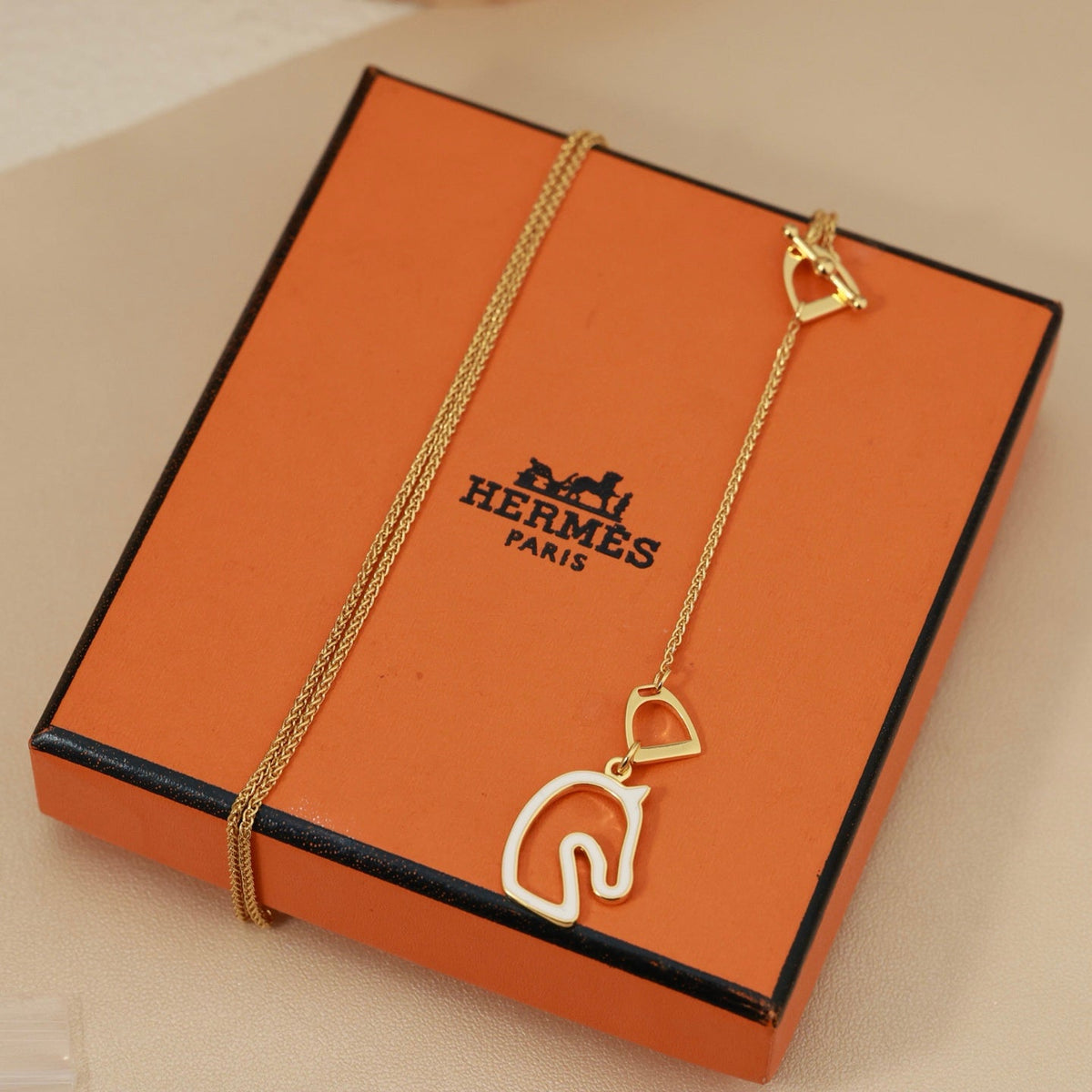 Hermès Horse Head Rose Gold-Tone Gold-Tone Necklace - image 9