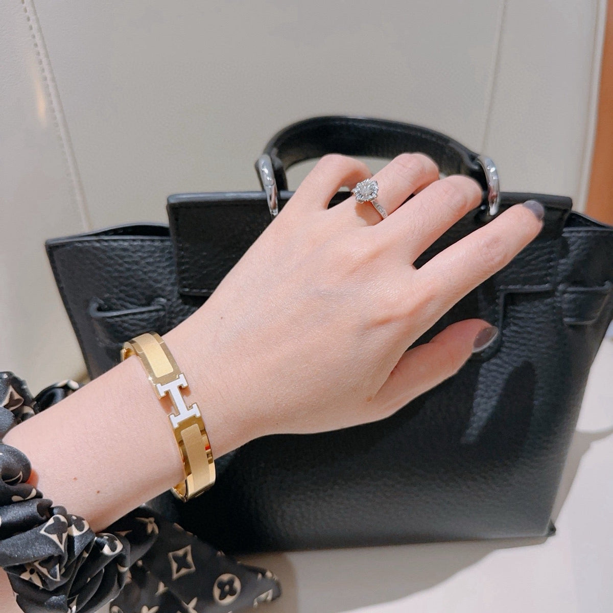 Hermès Gold-Plated Bracelet – Style 05 - image 3