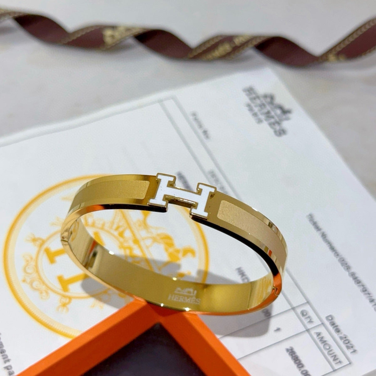 Hermès Gold-Plated Bracelet – Style 05 - image 1