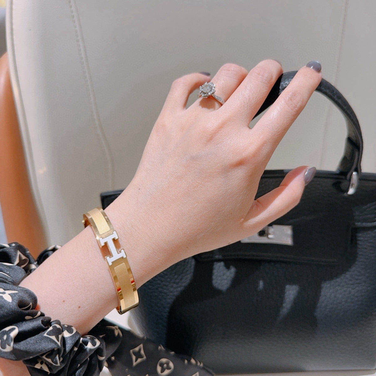 Hermès Gold-Plated Bracelet – Style 05 - image 8