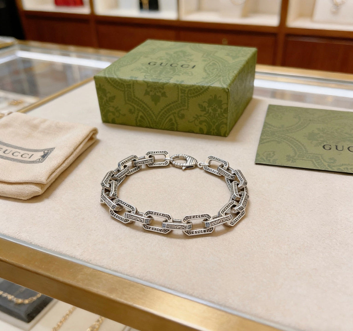 Gucci Unisex Bracelet – Style 16 - image 4