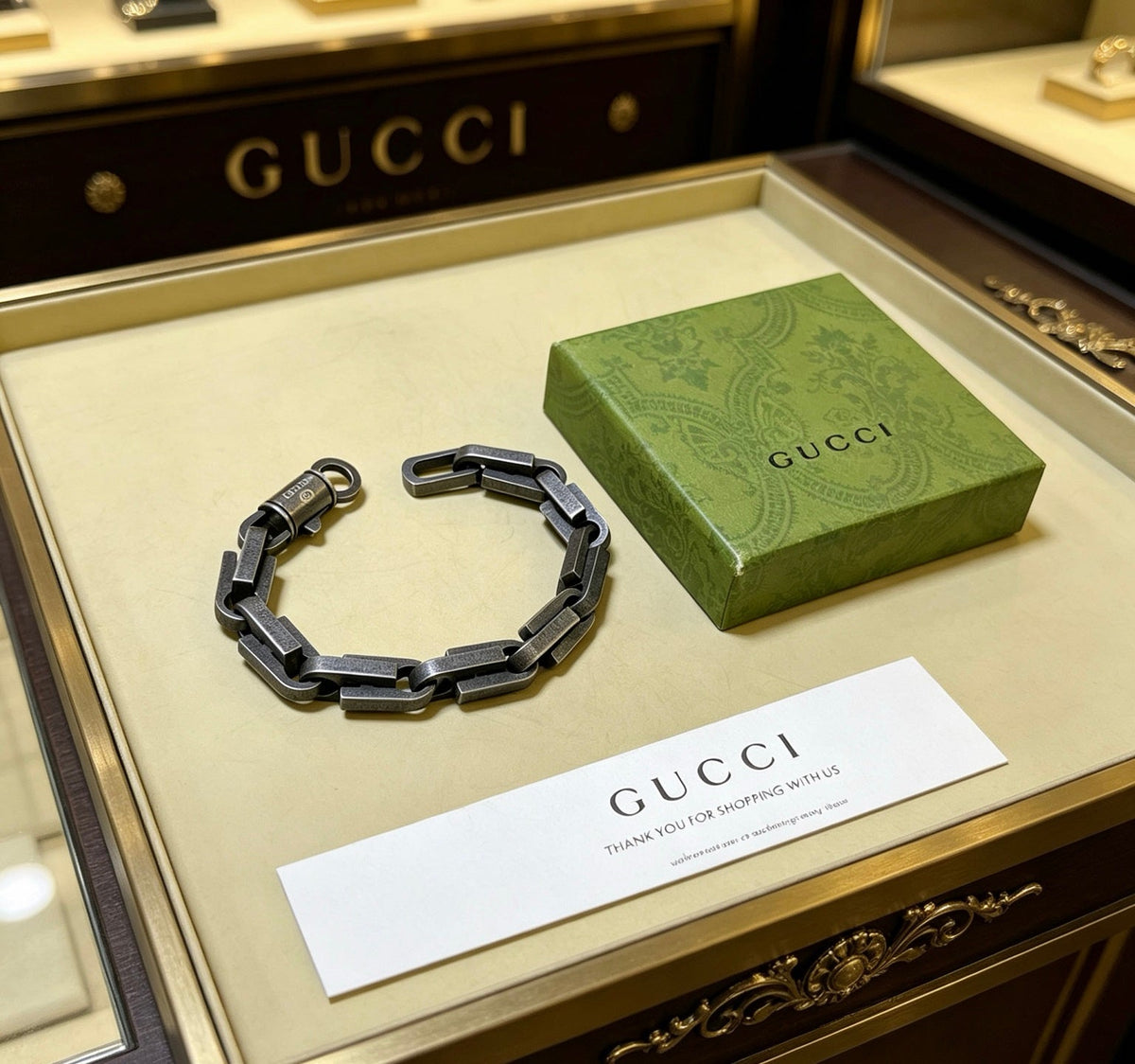 Gucci Vintage-Inspired Unisex Bracelet - image 2