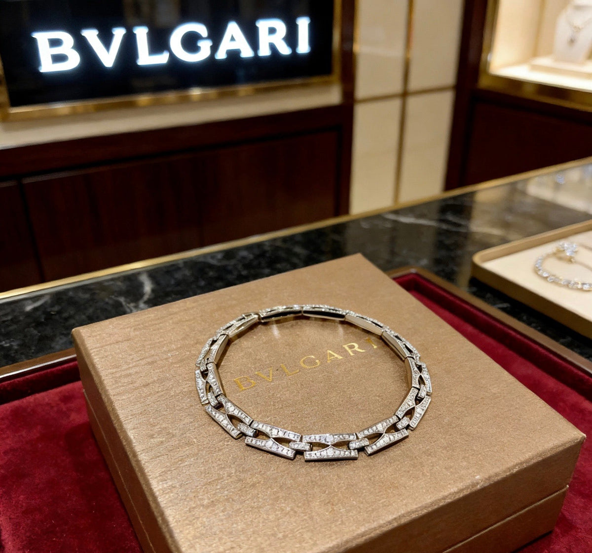 BVLGARI Divas' Dream V-Gold Tone Bracelet – Style 02 - image 5