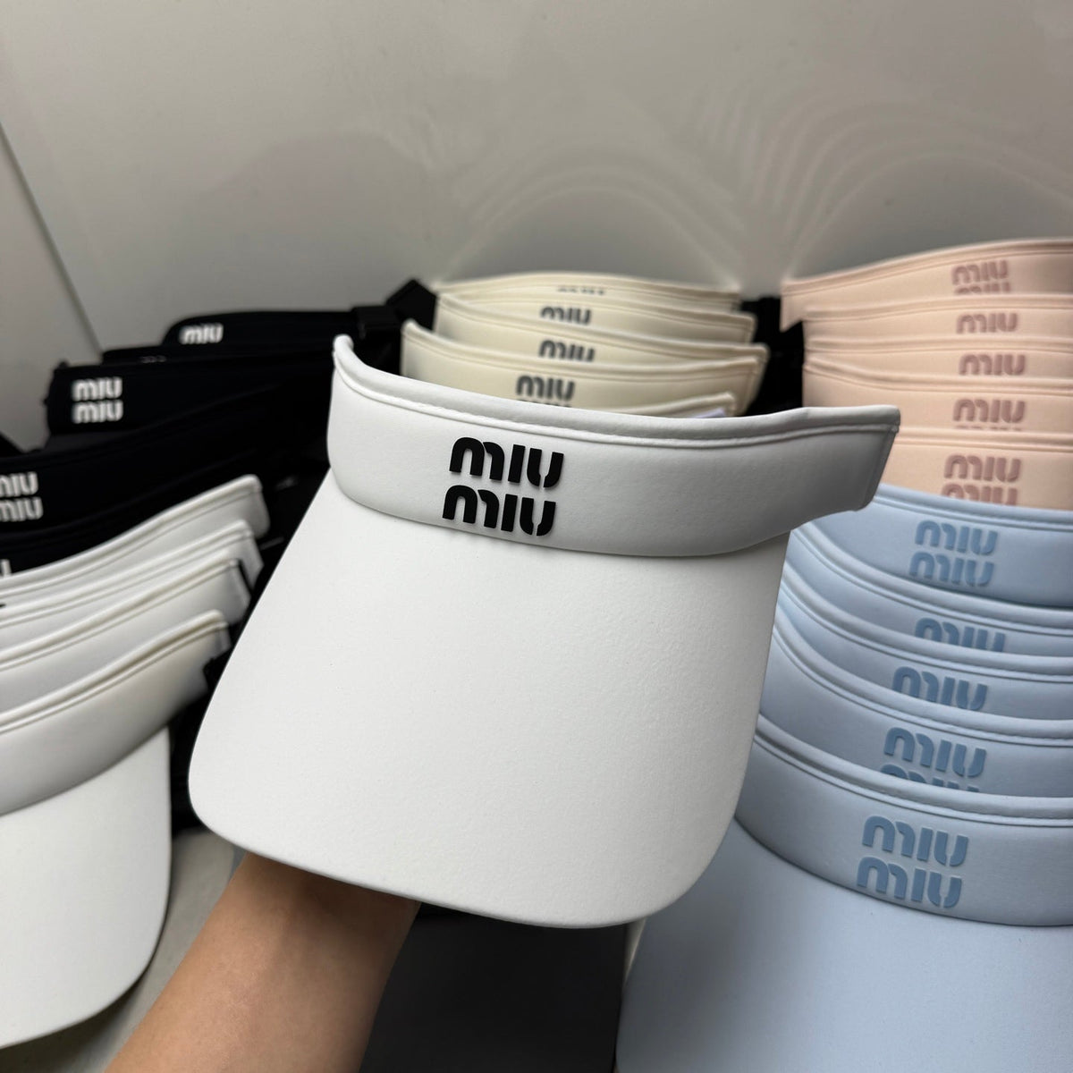 Visor - image 9
