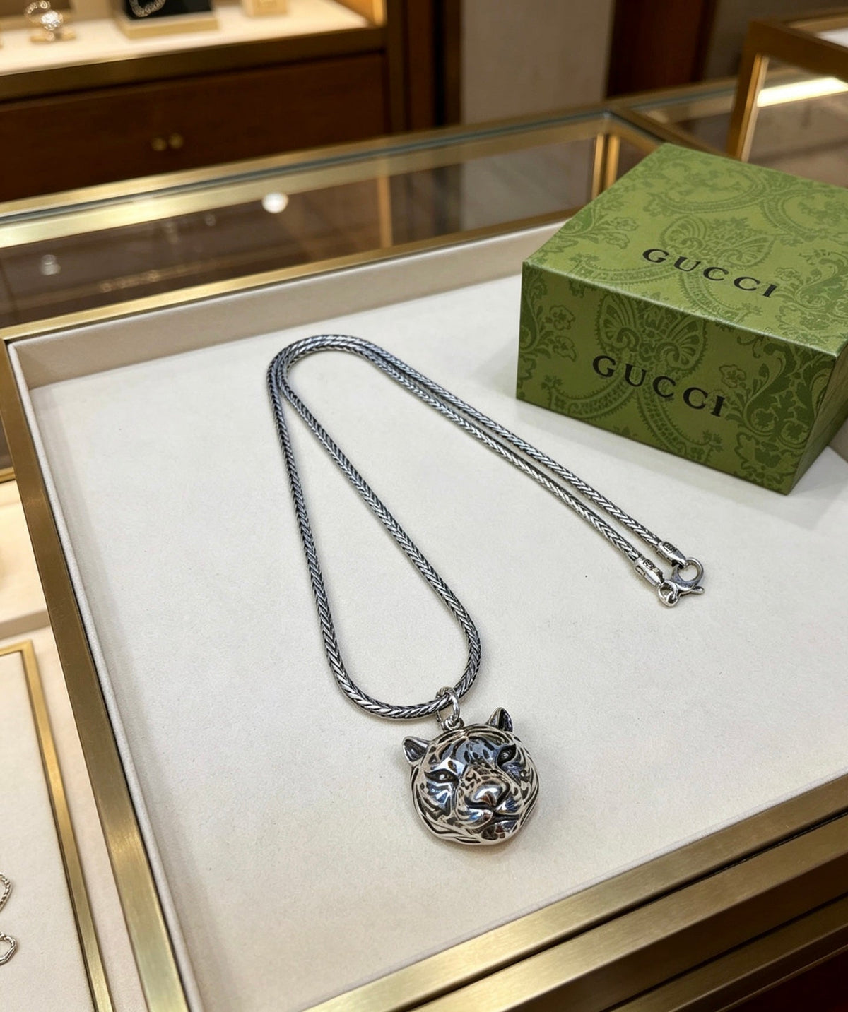 Gucci Anger Forest Chain Distressed Vintage Silver-Tone Necklace – Style 24 - image 7