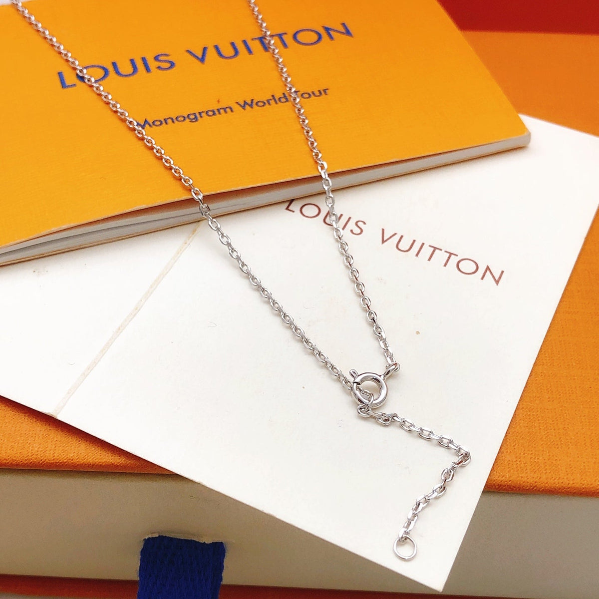 Louis Vuitton Blue Necklace – Style 05 - image 4