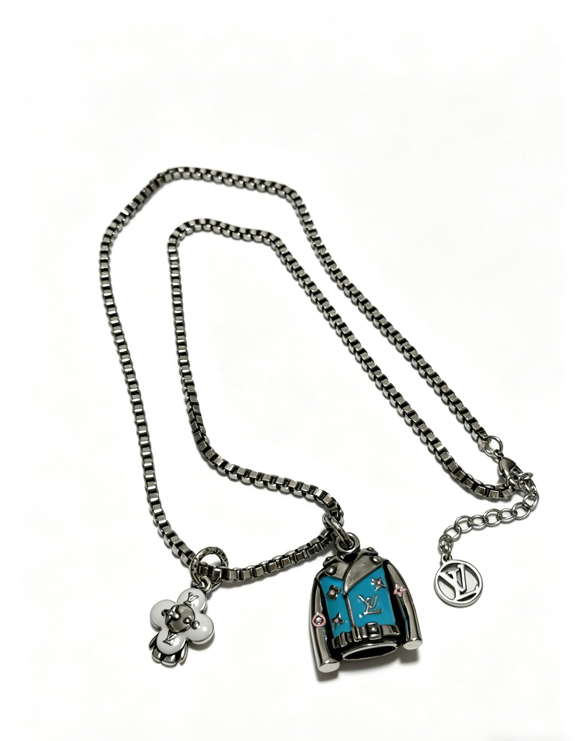 Louis Vuitton Vintage-Inspired Punk-Inspired Necklace – Style 12 - image 2