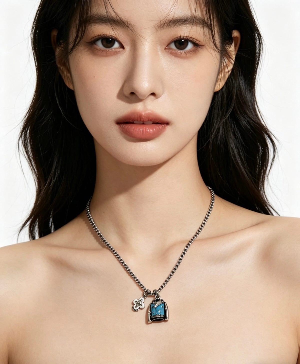 Louis Vuitton Vintage-Inspired Punk-Inspired Necklace – Style 12 - image 6