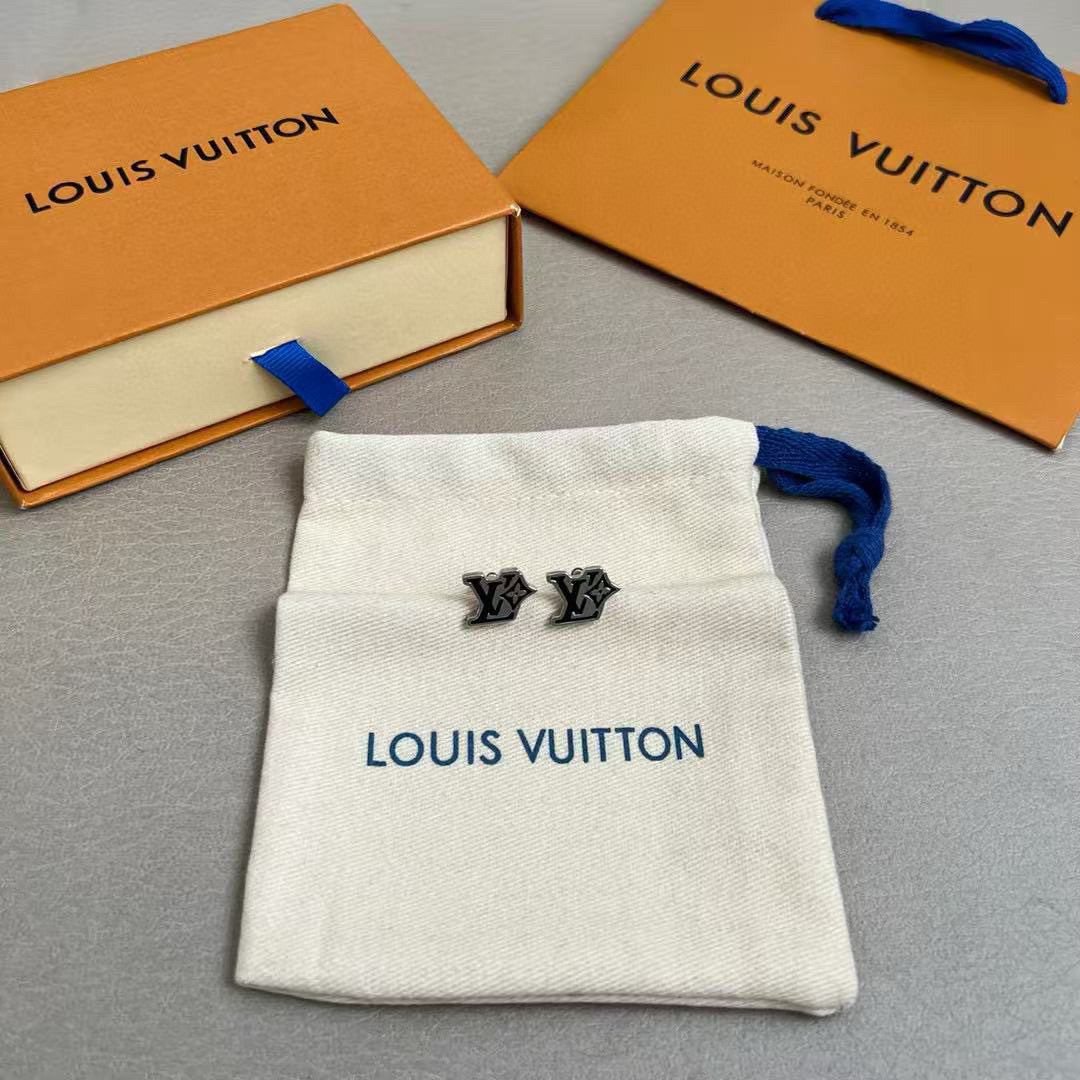 Louis Vuitton Twig Letter Stud Earrings – Style 17 - image 4