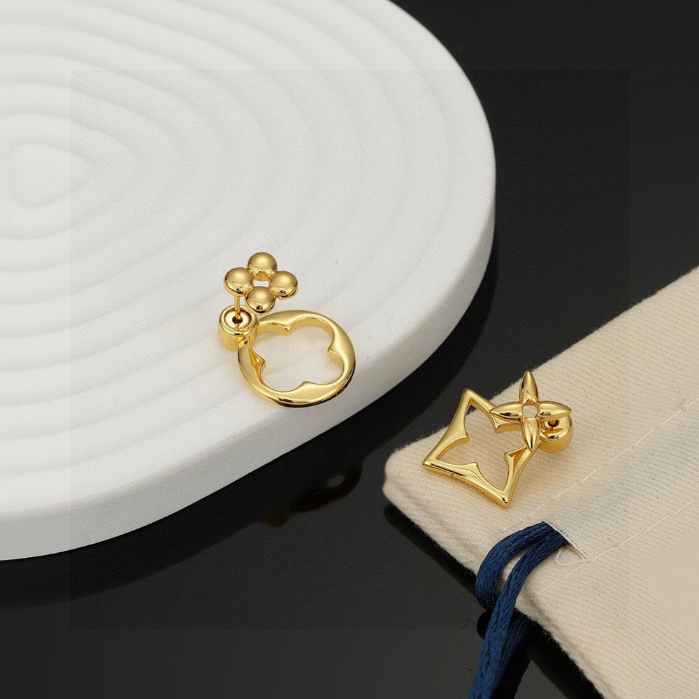 Louis Vuitton Twig Letter Brooch – Style 05 - image 1