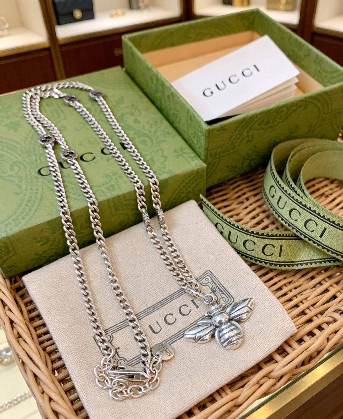 Gucci Anger Forest Bee Chain Distressed Necklace – Style 02 - image 3