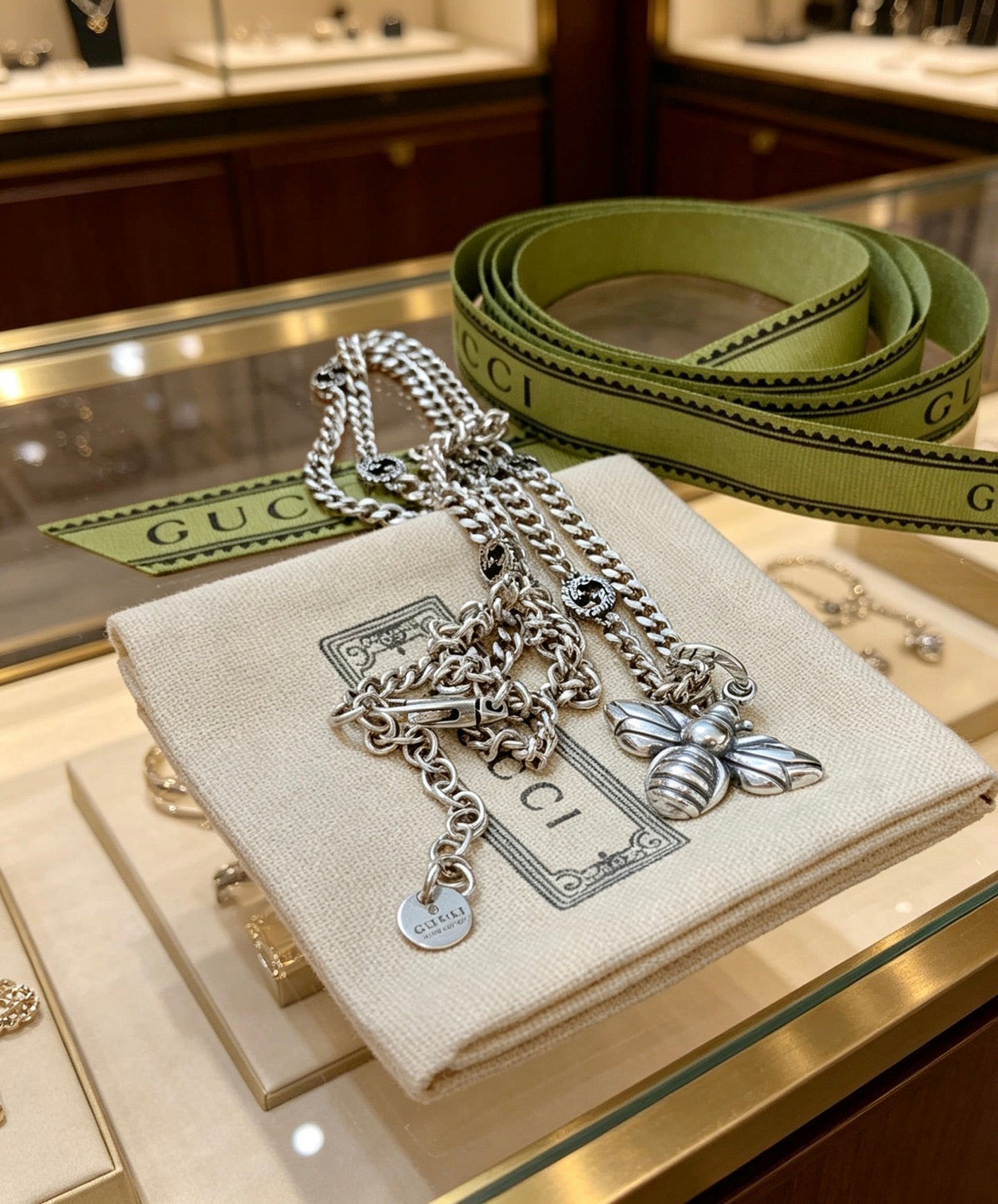 Gucci Anger Forest Bee Chain Distressed Necklace – Style 02 - image 7