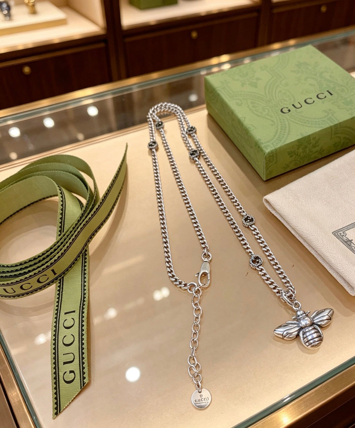 Gucci Anger Forest Bee Chain Distressed Necklace – Style 02 - image 5