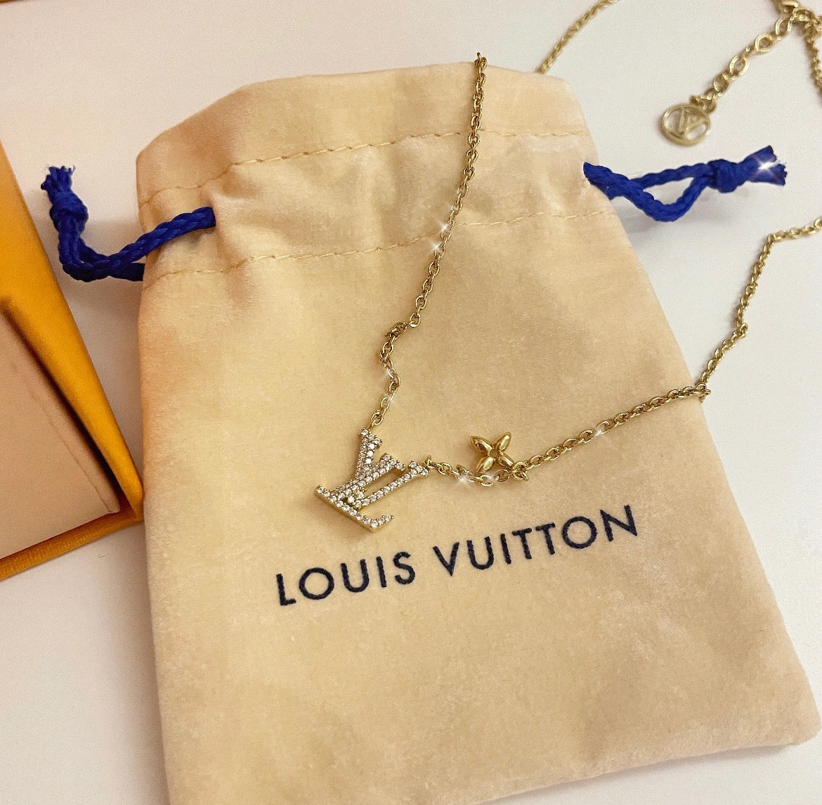 Louis Vuitton Crystal Gold-Tone Necklace – Style 02 - image 5