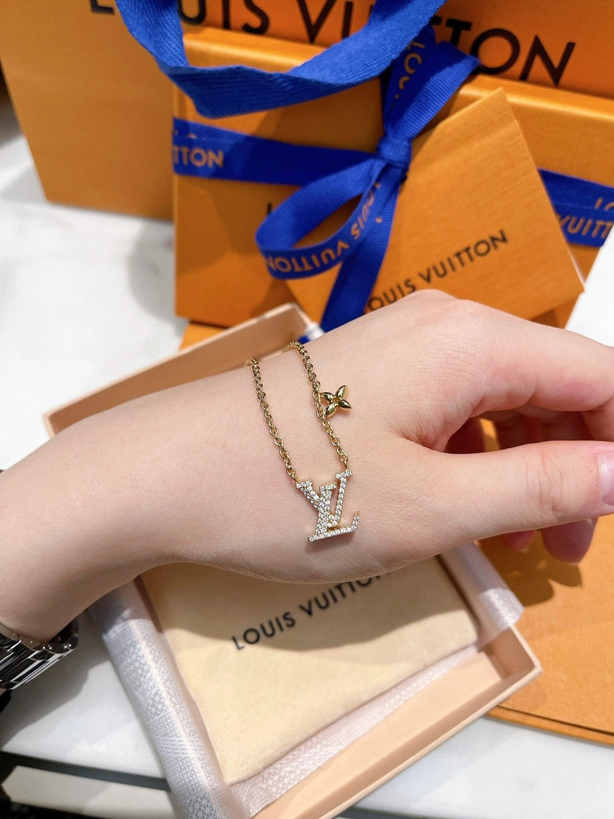 Louis Vuitton Crystal Gold-Tone Necklace – Style 02 - image 6