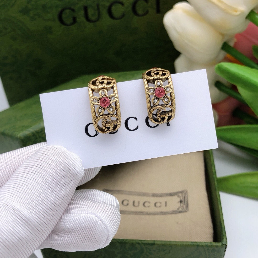 Gucci Crystal Vintage-Inspired Pink Stud Earrings - image 2