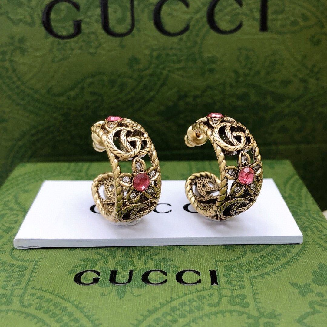 Gucci Crystal Vintage-Inspired Pink Stud Earrings - image 3