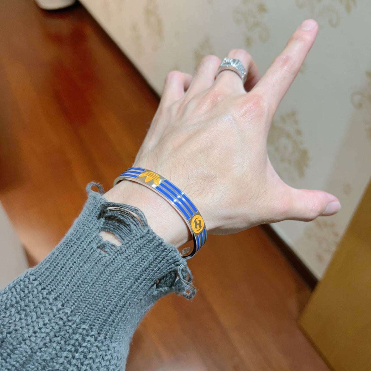 Gucci Anger Forest Distressed Bracelet – Style 25 - image 3