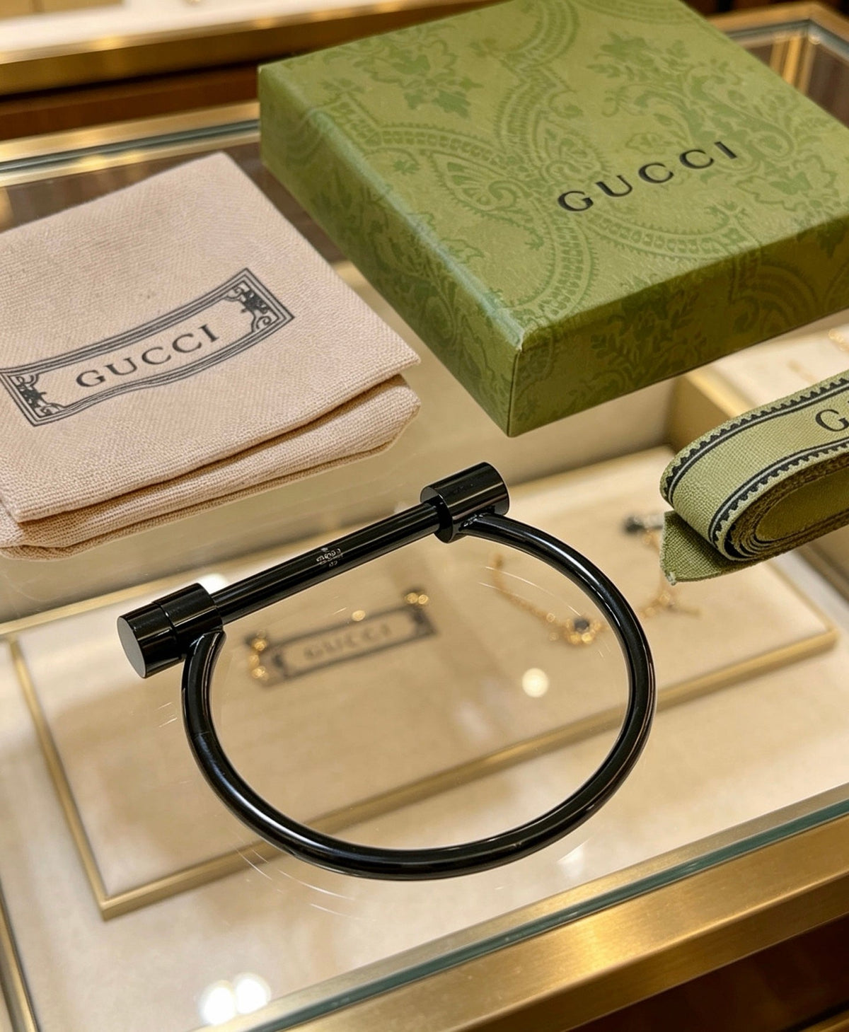 Gucci Anger Forest Distressed Vintage Silver-Tone Vintage-Inspired Bracelet – Style 07 - image 2