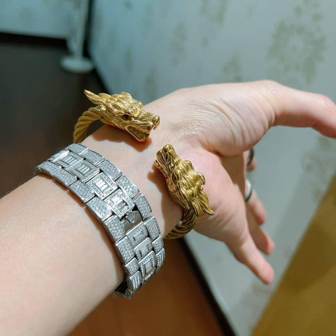 Gucci Anger Forest Distressed Vintage Silver-Tone Vintage-Inspired Bracelet – Style 06 - image 4