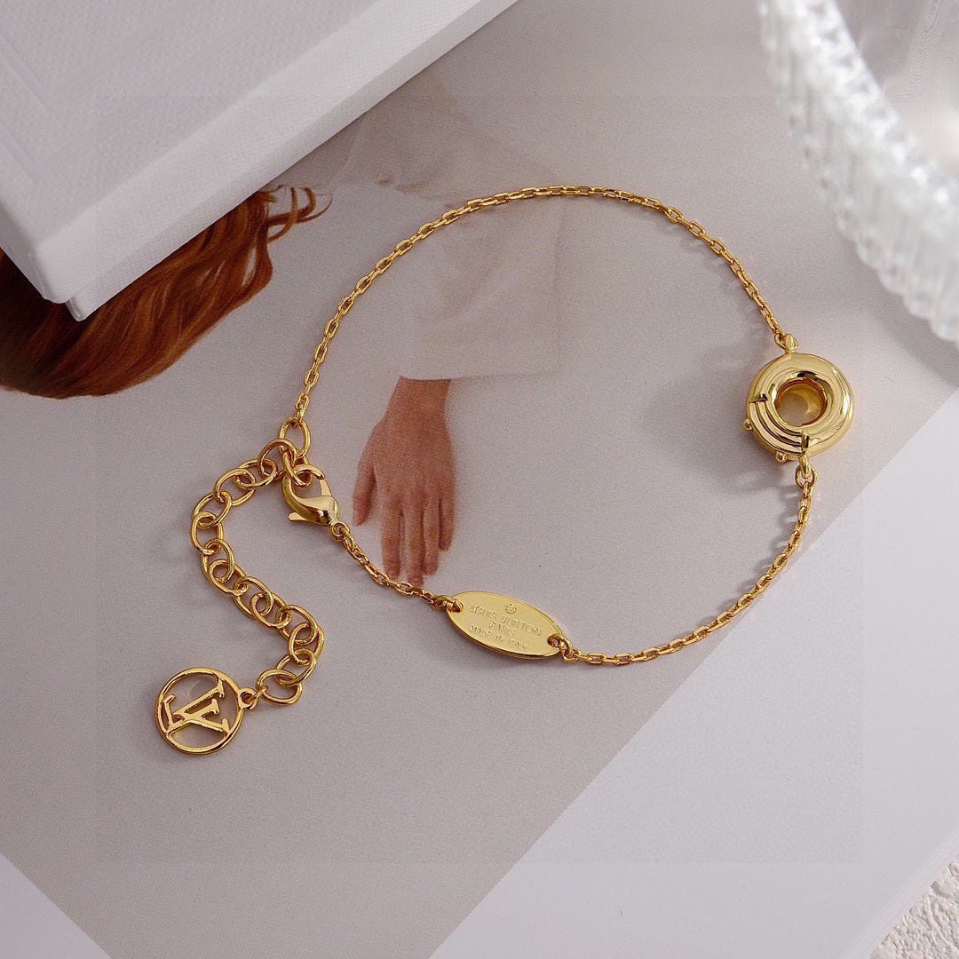 Louis Vuitton Letter Bracelet – Style 17 - image 3