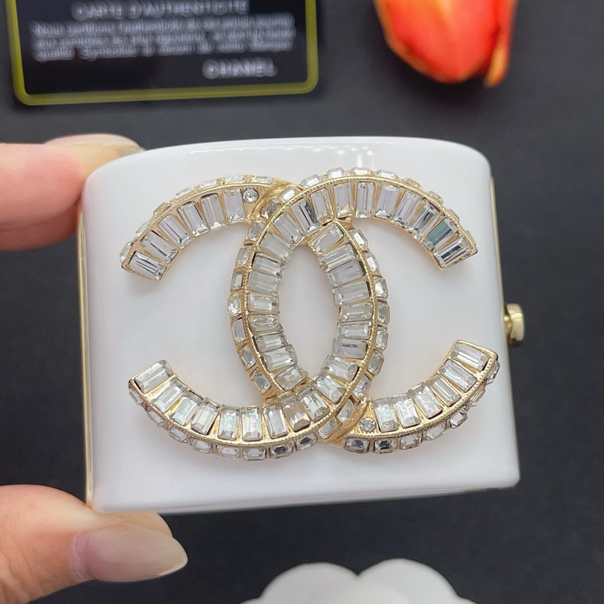 Chanel style acrylic resin bracelets - product photo 1